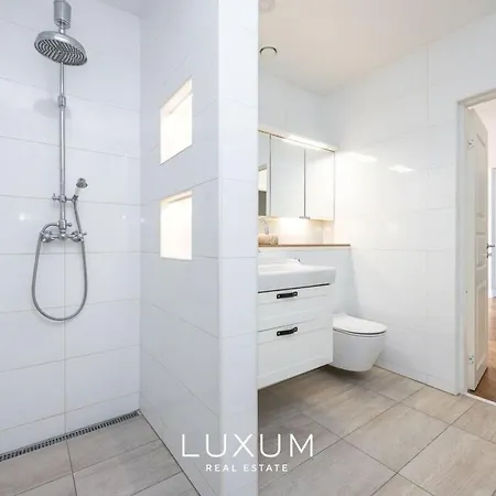 100 Sqm Penthouse In The Heart Of Old Town Apartment