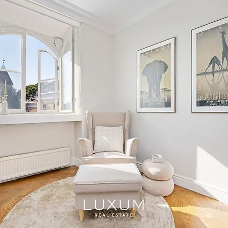100 Sqm Penthouse In The Heart Of Old Town Apartamento Talin